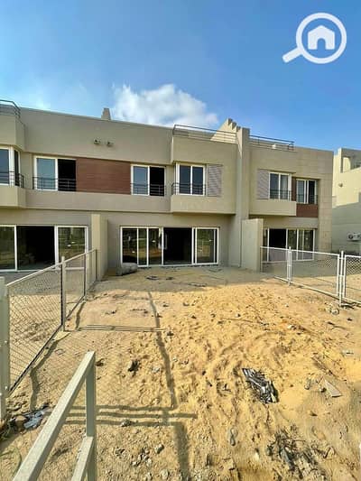 5 Bedroom Villa for Sale in 6th of October, Giza - 475917809_636517125667525_7959698652275172445_n. jpg