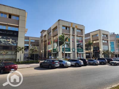 محلات تجارية  للايجار في الشيخ زايد، الجيزة - IMG-20250622-WA0085. jpg