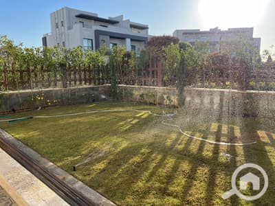 4 Bedroom Villa for Sale in Shorouk City, Cairo - ccc24f74-c5bc-46b5-920a-e57d0c0e6f8d. jpg