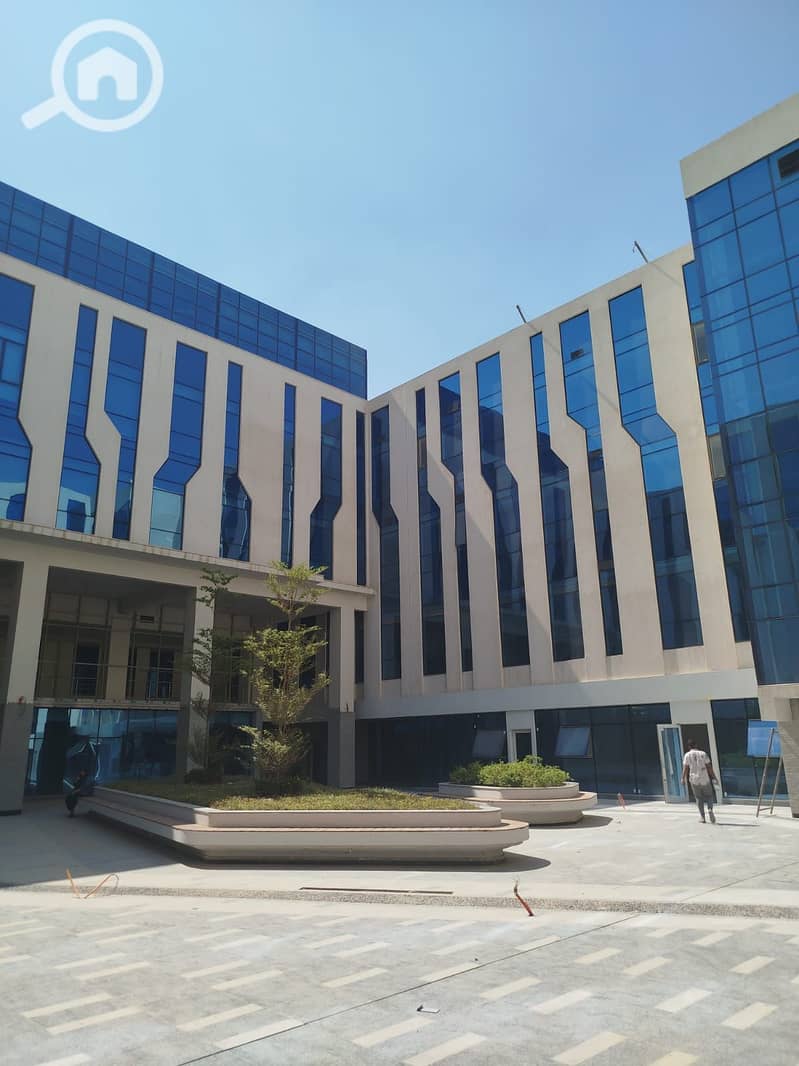 3 WhatsApp Image 2025-09-21 at 6.47. 42 AM. jpeg