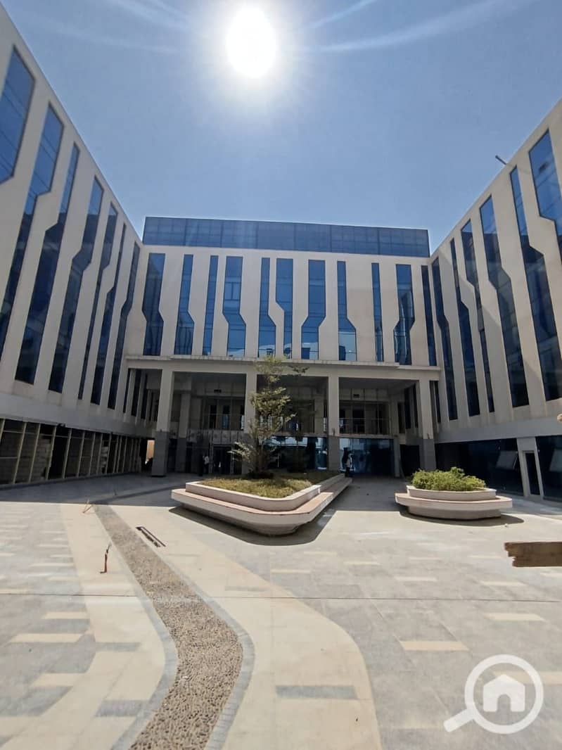 4 WhatsApp Image 2025-09-21 at 6.47. 43 AM (1). jpeg