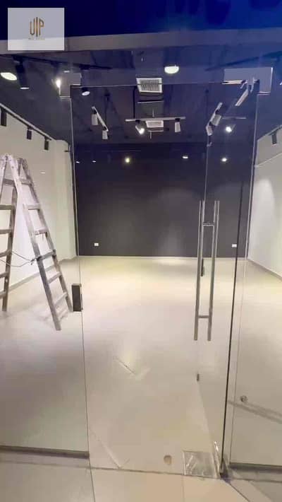 Retail for Sale in New Cairo, Cairo - 53c240e8-00d7-4f0f-aeab-7e9fee319dd1. jpg