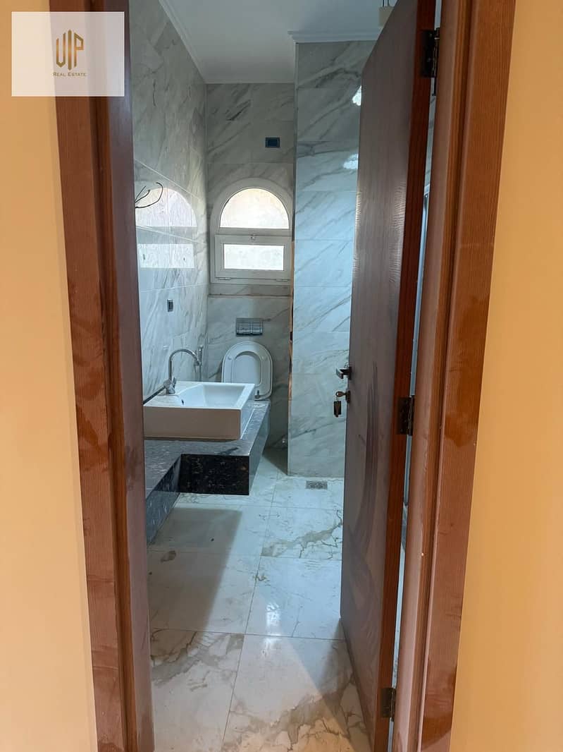 16 WhatsApp Image 2025-09-08 at 15.59. 14_599276ec. jpg