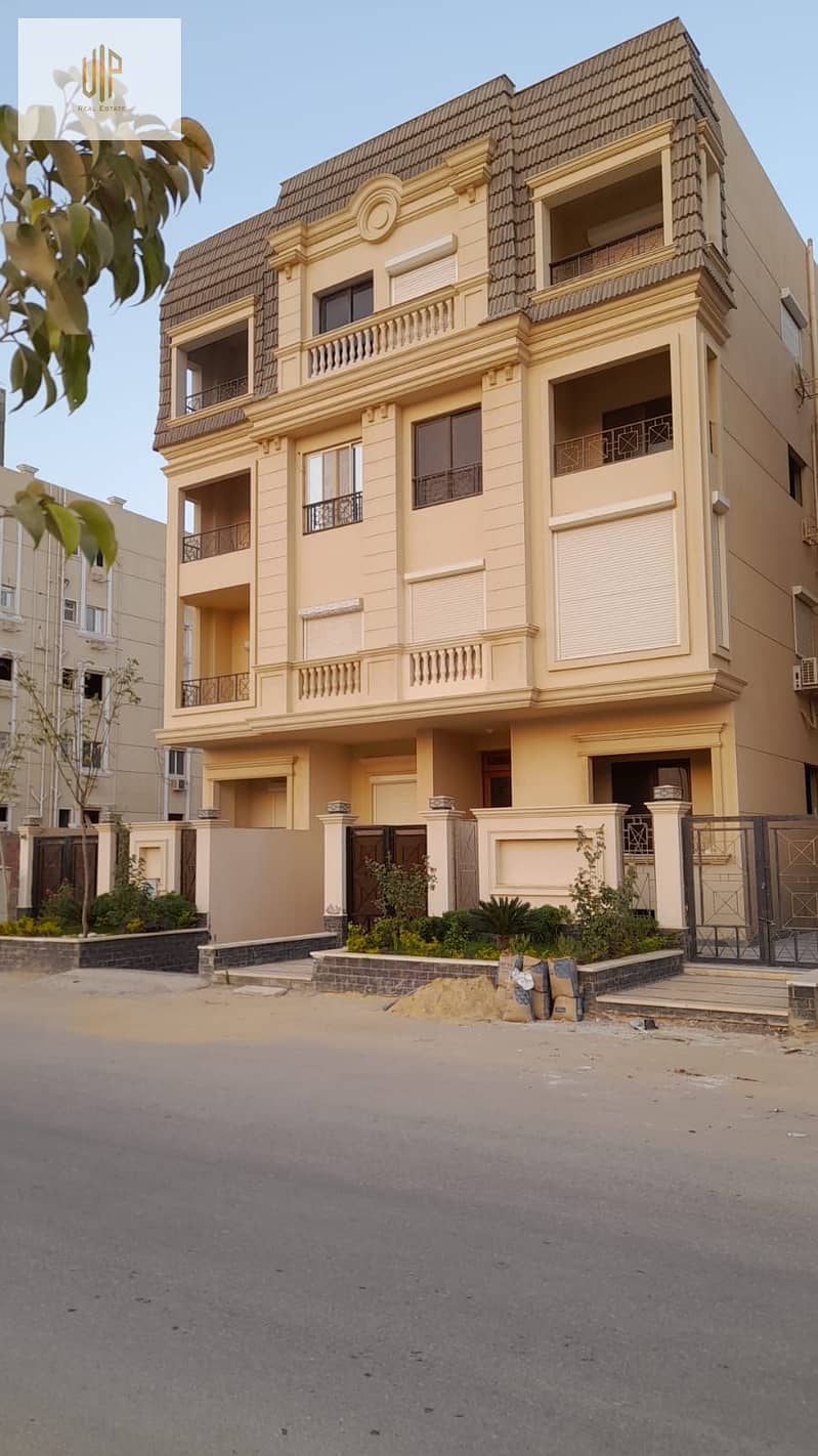 10 WhatsApp Image 2025-09-16 at 23.04. 07_3a40afc9. jpg