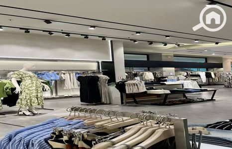 Retail for Sale in New Cairo, Cairo - 8f8eb12e-7c51-4191-a727-f53e72a0ed81. jpg