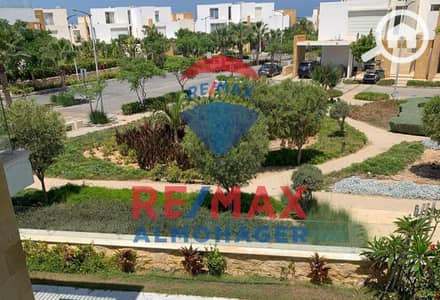 4 Bedroom Penthouse for Sale in North Coast, Matruh - seashell 1. jpg