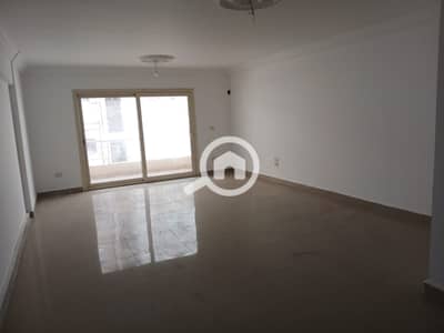 مکتب  للايجار في سابا باشا، الإسكندرية - de4b9fdc-e1fd-4f83-8fef-64fe0ea5d104. jpg