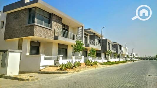 دوبلكس 3 غرف نوم للبيع في القاهرة الجديدة، القاهرة - Compound-Taj-City-New-Cairo. jpg