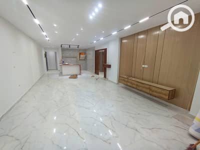 3 Bedroom Flat for Sale in Sheikh Zayed, Giza - e9300cf3-2304-40b9-a6de-d34f1d4848d5. jpeg