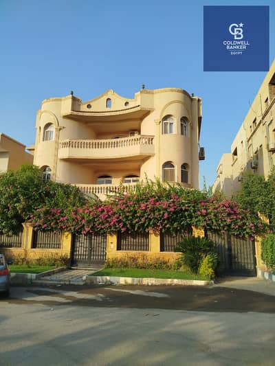 10 Bedroom Villa for Sale in New Cairo, Cairo - e89824fa-ff75-4647-8f05-118e3f7fc5f0. jpeg