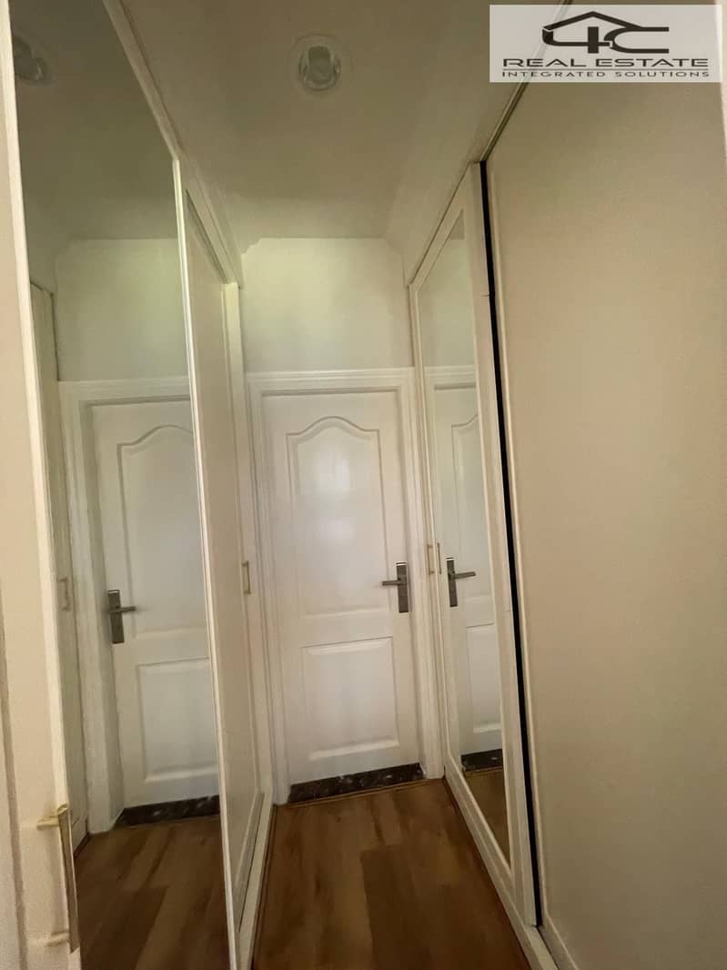 8 d568a9e1-5d1e-4414-985a-1aeae78e27cd. jpeg