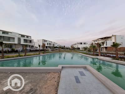 فیلا 5 غرف نوم للبيع في 6 أكتوبر، الجيزة - IMG-20241223-WA0013. jpg
