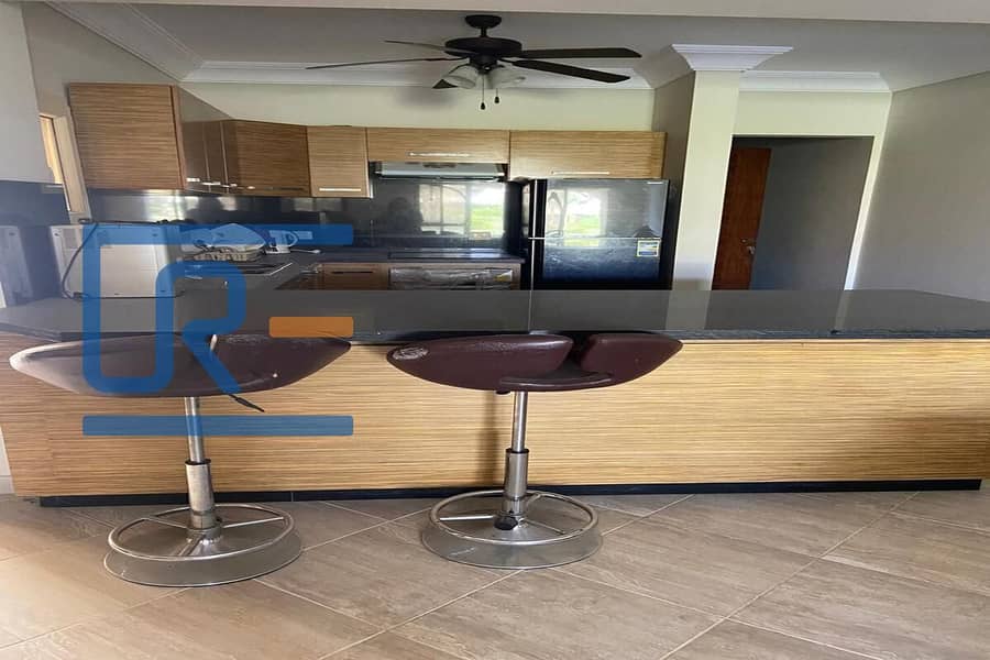 3 5a8390d8-5199-4f2b-b15e-b0c2116c4ee8. jpeg