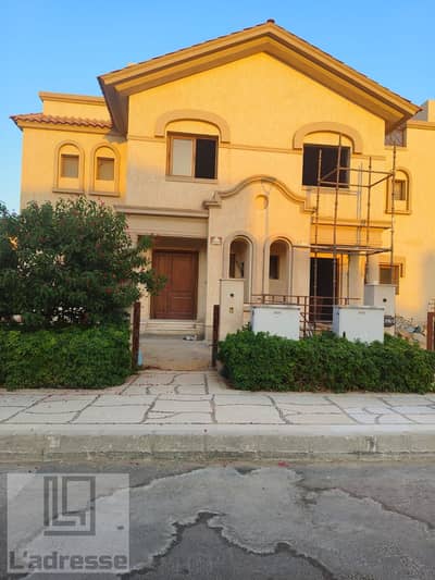 4 Bedroom Villa for Sale in Madinaty, Cairo - IMG-20250921-WA0107. jpg