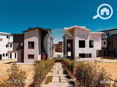 3 Bedroom Villa for Sale in New Cairo, Cairo - e7daa532-ef35-4976-a30d-e400fb36c929. jpg
