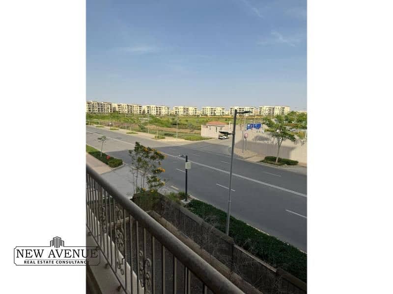 3 WhatsApp Image 2025-09-08 at 12.44. 40 PM (1). jpg