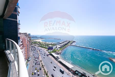 7 Bedroom Flat for Sale in San Stefano, Alexandria - 1. jpg