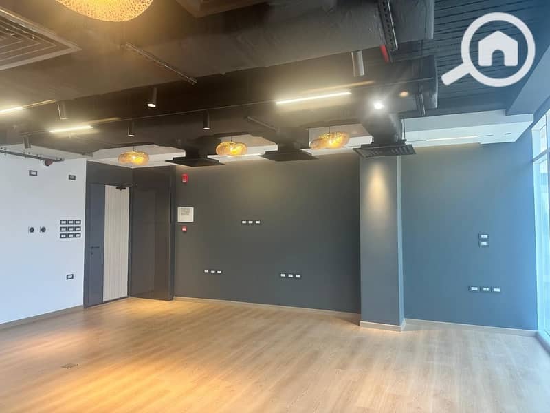 10 63b17e1e-afb6-4dcb-a0ce-ae8d1e951366. jpeg