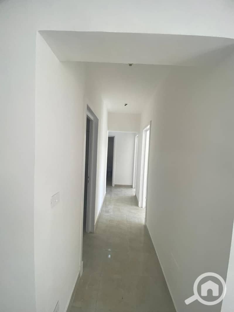 8 WhatsApp Image 2025-09-21 at 5.53. 44 PM. jpeg