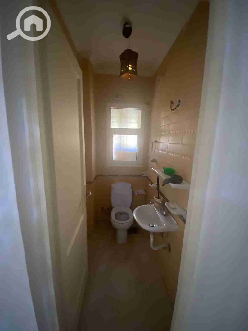 6 1001176770. jpg