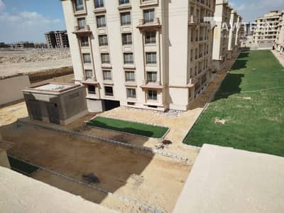 3 Bedroom Flat for Sale in New Cairo, Cairo - IMG-20250914-WA0155. jpg