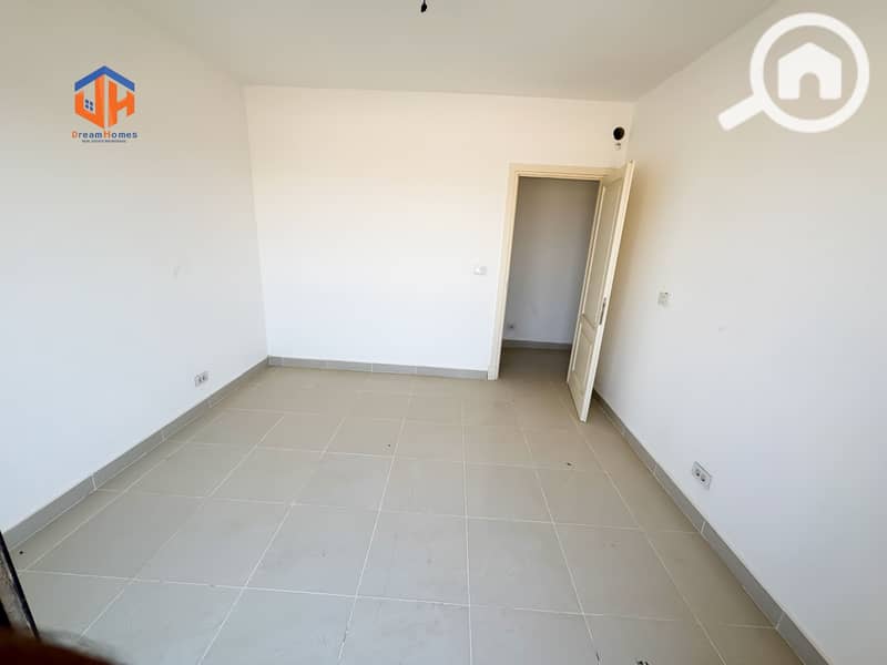 6 WhatsApp Image 2025-09-22 at 2.28. 38 PM (1). jpeg