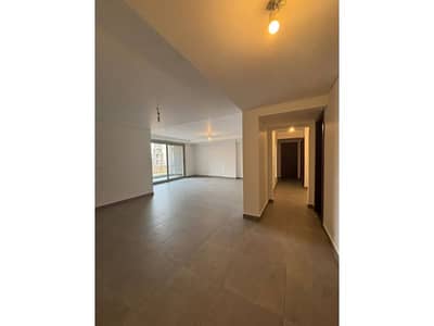 3 Bedroom Flat for Sale in 6th of October, Giza - 1b5a6e8b-bf25-4d19-b8b2-acf742a8c4b7. jfif. jpg