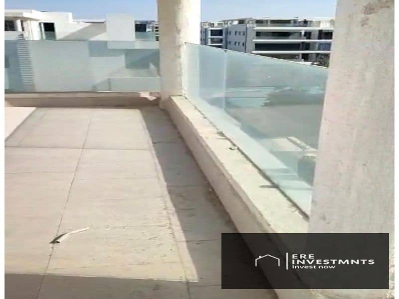 3 WhatsApp Image 2023-02-06 at 5.00. 07 PM. jpg