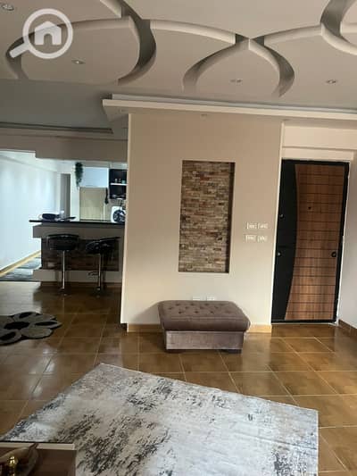 3 Bedroom Flat for Sale in Laurent, Alexandria - ec3625c5-26ed-4360-aff3-43ae87e4c595. jpg