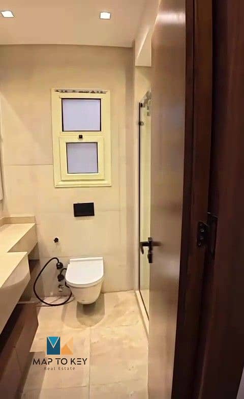 17 WhatsApp Video 2025-09-22 at 17.23. 13_15d4616a - frame at 0m37s. jpg