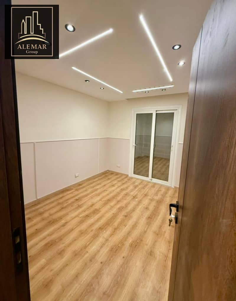 7 ceb43a77-84f6-489c-935c-2ffa6ba358a1. jpg