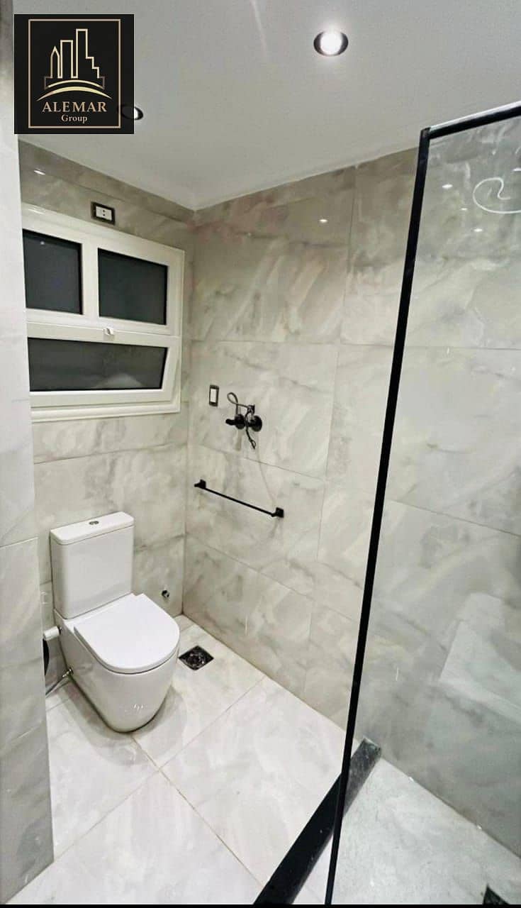 9 1c288e7b-1b90-409d-b170-bc52084f6df9. jpg