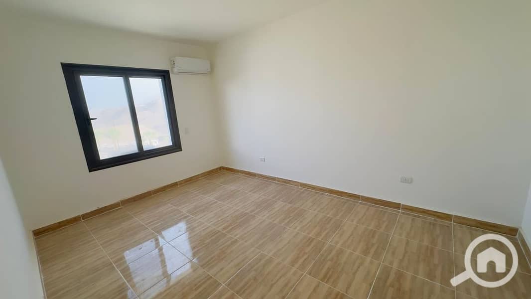 4 شاليه-للبيع-بمنتجع-سخنة-هيلز-العين-السخنة-chalet-for-sale-Ain-Hills-resort-ain-sokhna- (4). JPG