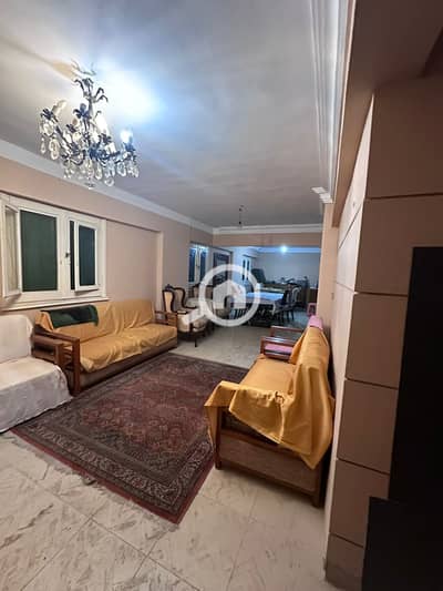 2 Bedroom Flat for Sale in Bolkly, Alexandria - 4ecadf6b-9d42-4d54-88ba-411fb3698540. jpeg
