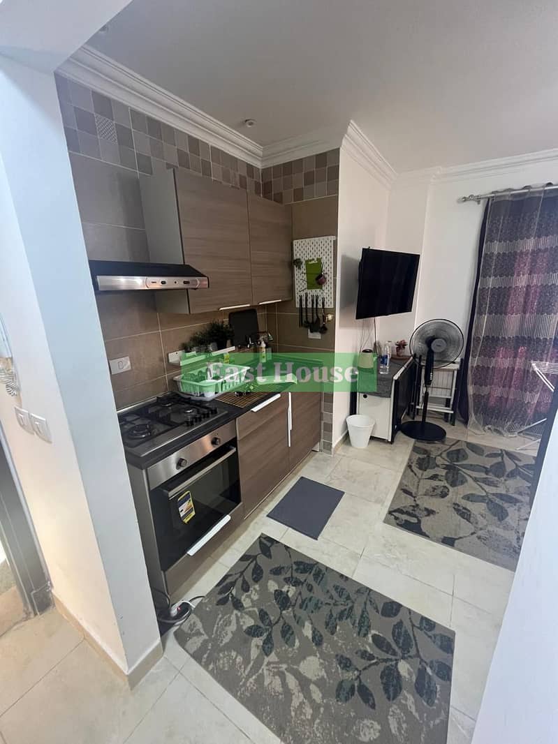 3 bd4dc8e6-fd88-468a-89e9-e916ebb88e43. jpg