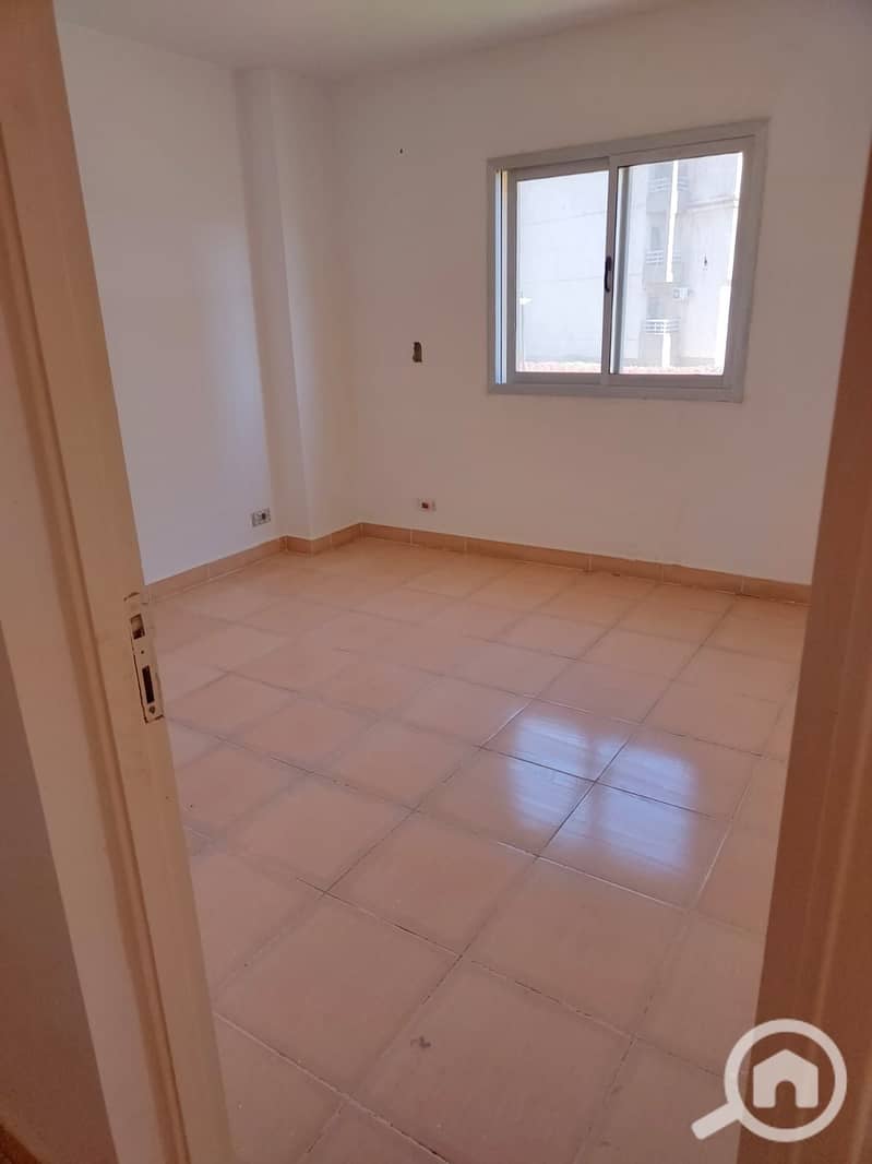 9 b2ea73d9-ce5f-4898-aa56-809e3b1df470. jpg