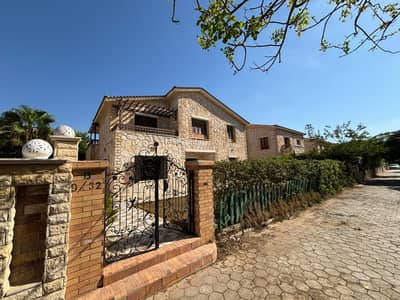 4 Bedroom Villa for Sale in North Coast, Matruh - فيلا للبيع – قرية أمون، الكيلو ٣٦