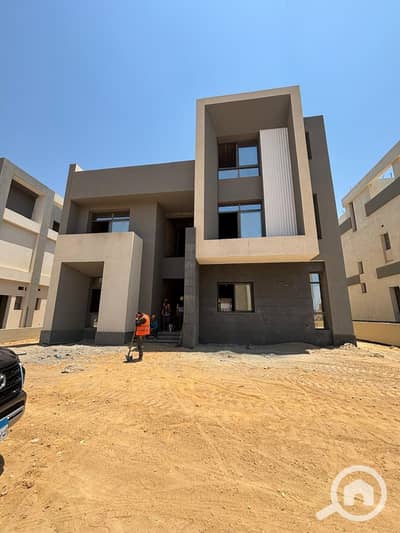6 Bedroom Villa for Sale in New Cairo, Cairo - WhatsApp Image 2025-07-27 at 1.08. 47 AM (1). jpeg