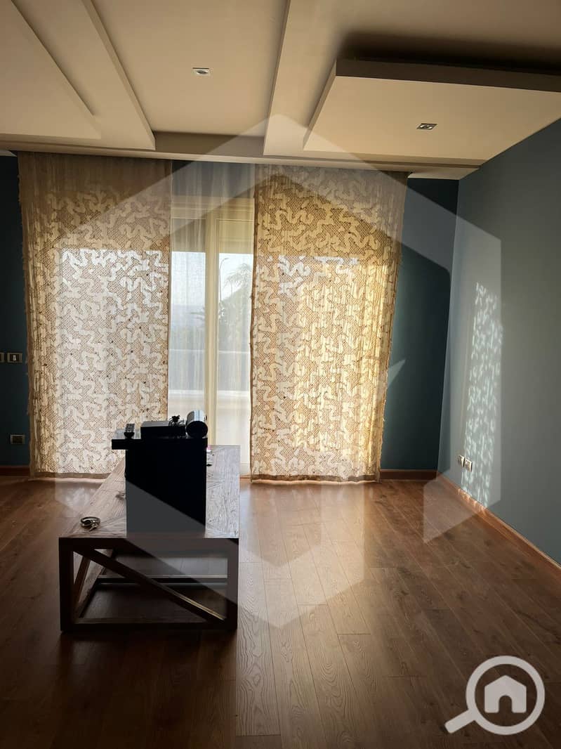 2 Solitaire Palm Hills 2. jpg