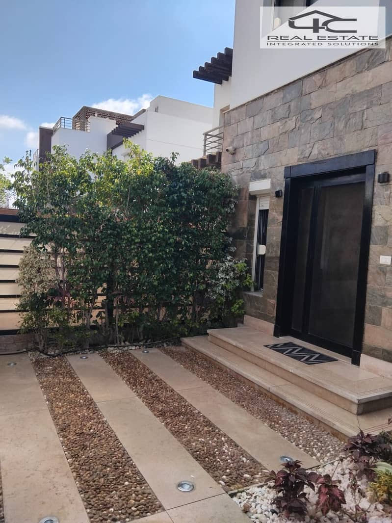 2 WhatsApp Image 2025-09-22 at 6.20. 15 PM. jpeg