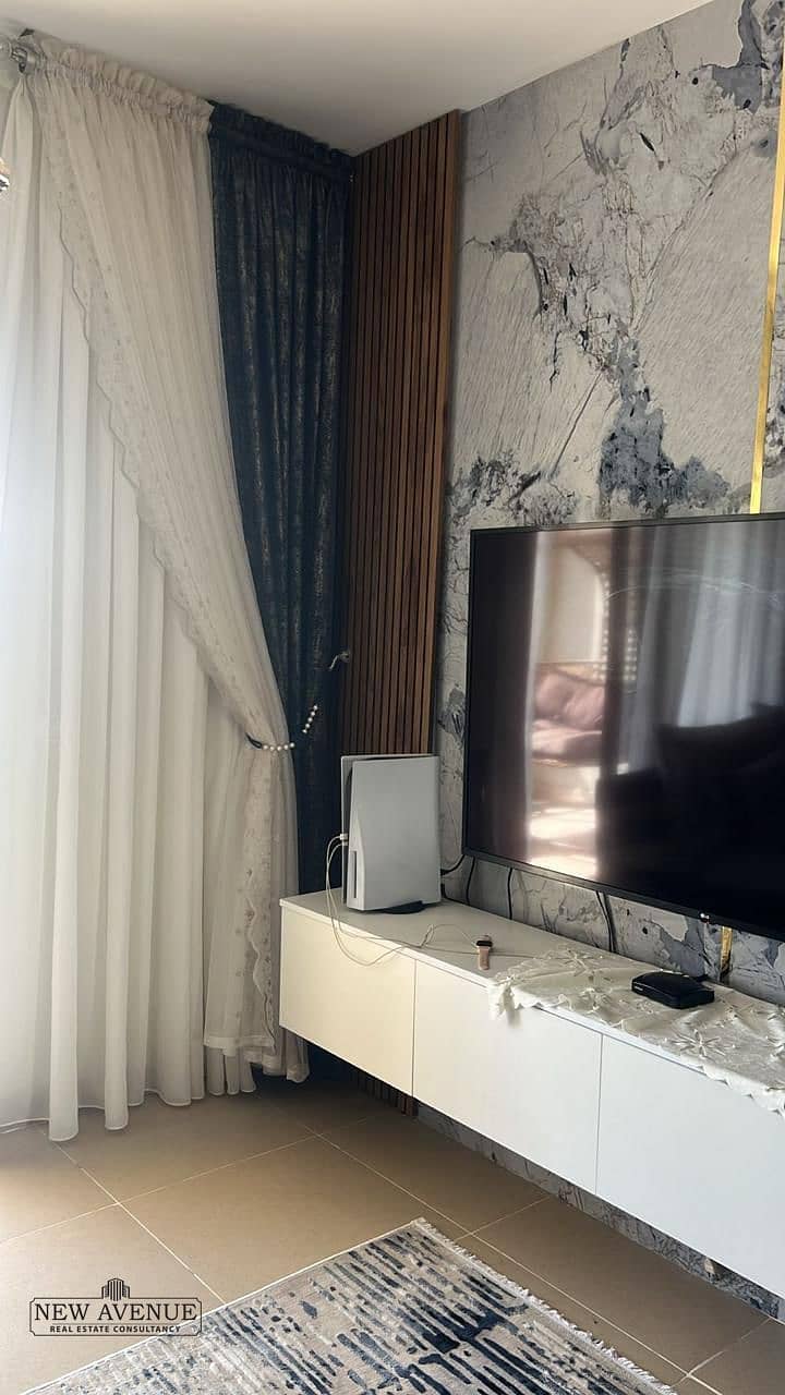 11 eeeffc9d-1854-467c-be39-8f83820d257c. jpg