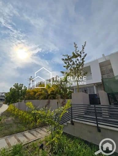 5 Bedroom Twin House for Sale in 6th of October, Giza - 1. jpeg