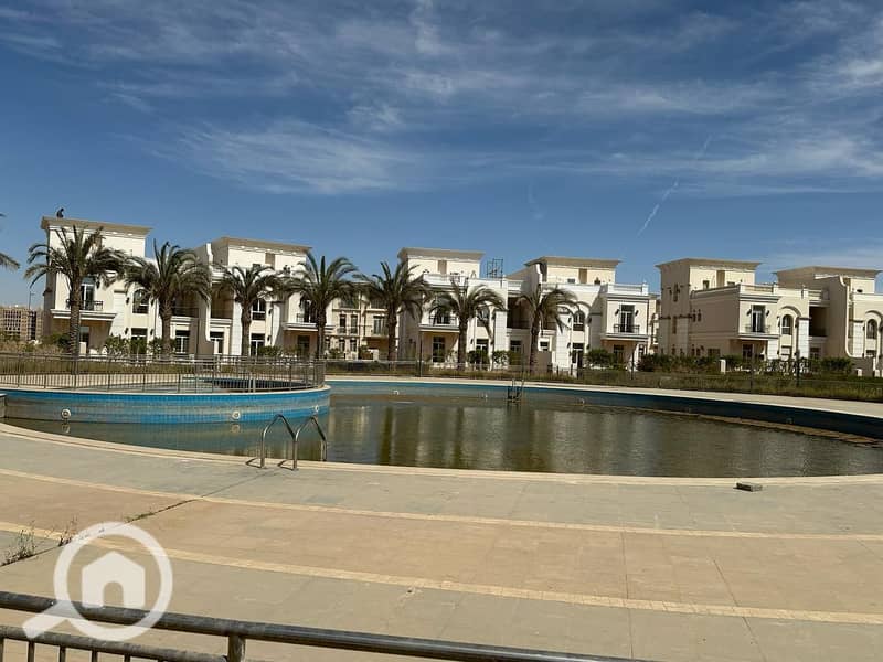 f9b5d7cc-74e0-4f87-8dd5-316fc916a9e2. jpg f9b5d7cc-74e0-4f87-8dd5-316fc916a9e2. jpg