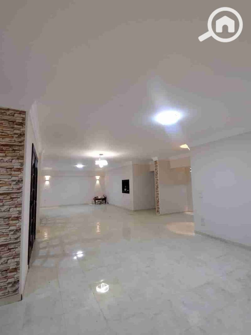 1000146715. jpg 1000146715. jpg