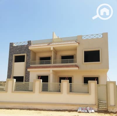 8 Bedroom Twin House for Sale in Sheikh Zayed, Giza - WhatsApp Image 2025-09-19 at 7.41. 17 PM (1). jpeg
