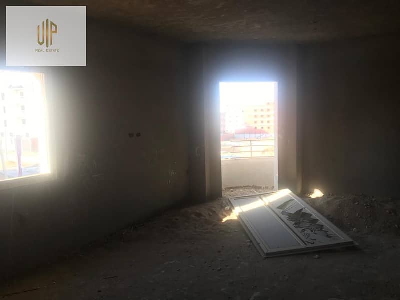 4 IMG-20250918-WA1166. jpg