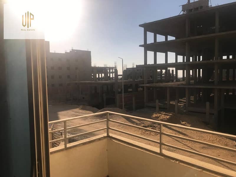 10 IMG-20250918-WA1168. jpg