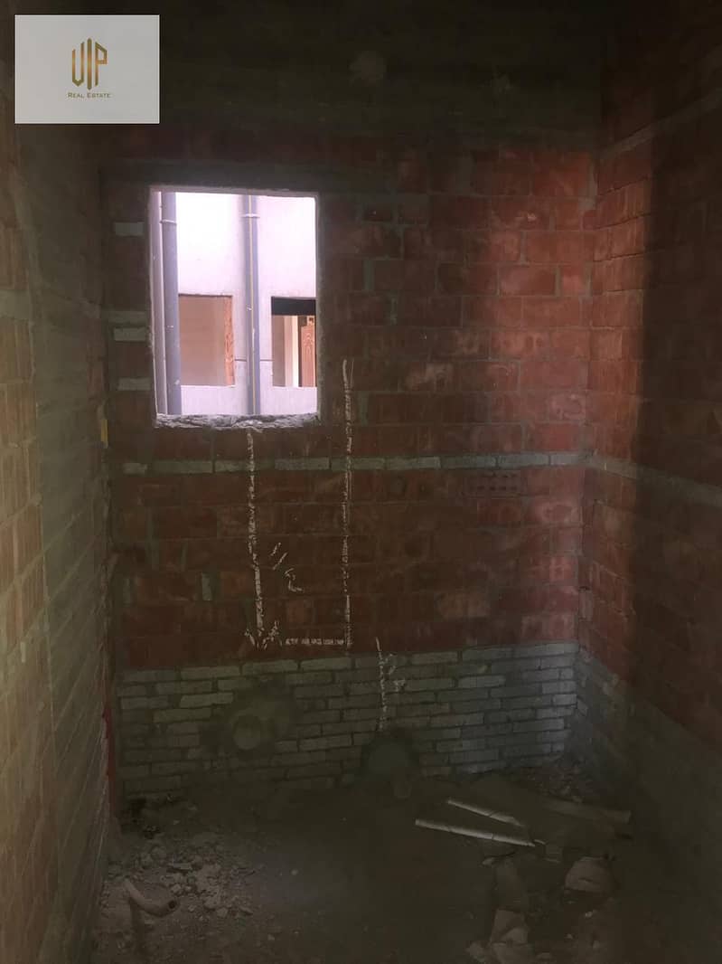 15 IMG-20250918-WA1175. jpg