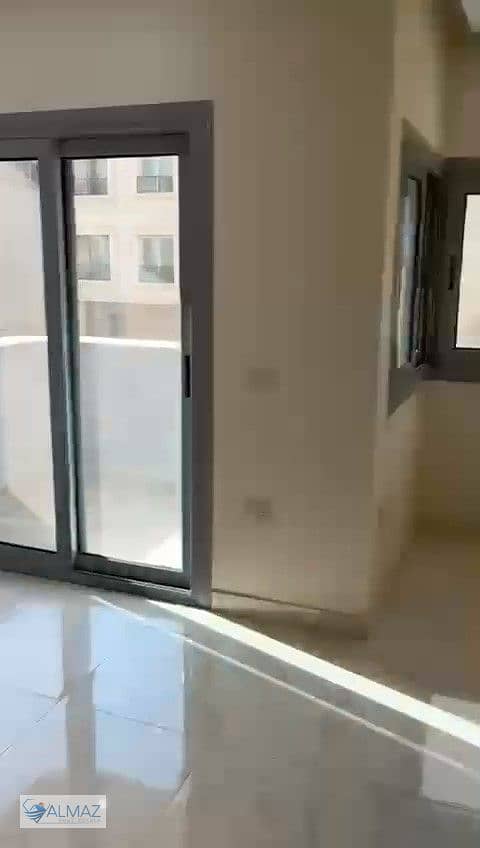 4 WhatsApp Image 2025-09-23 at 12.12. 41 PM (1). jpeg