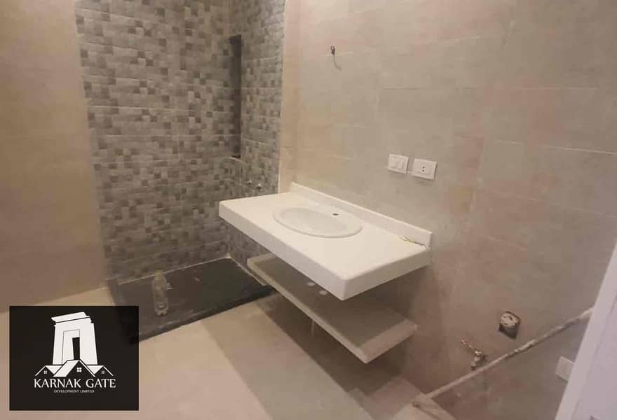 4 554adfb1-dbf8-43b6-8b85-ca86873f74b8. jpg